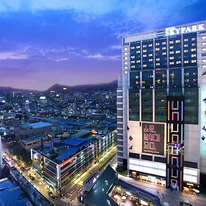 4* فندق سكاي بارك كينغستاون دونغ دايمون