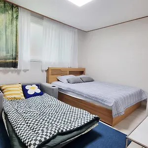 Hongdae&sinchon 10min Cozy House With 2 Bedrooms Appartement